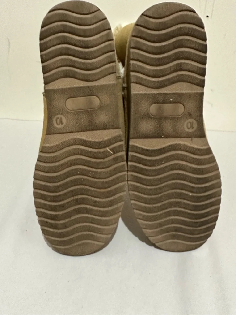 Universal Thread Size 10 Daniela Tan Genuine Suede Faux Fur Mid Calf Boots